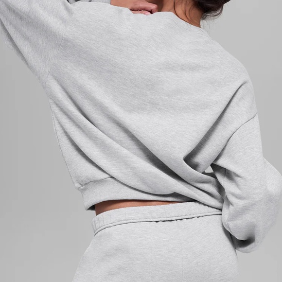 Accolade Crew Neck Pullover - Picture 3 of 5